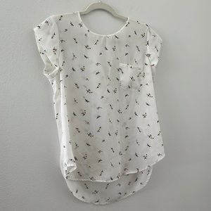 Sophisticated white floral blouse